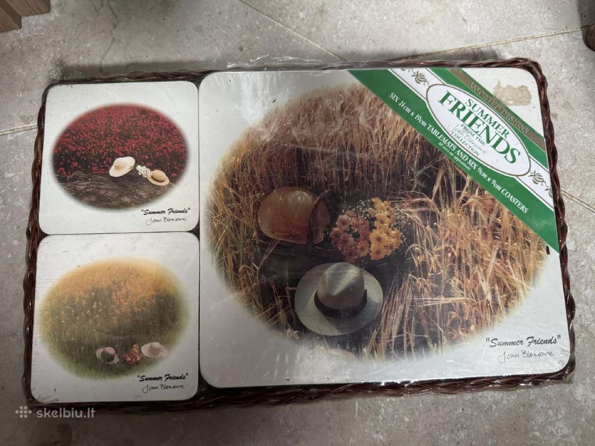 Stalo padėkliukų rinkinys su krepšeliu