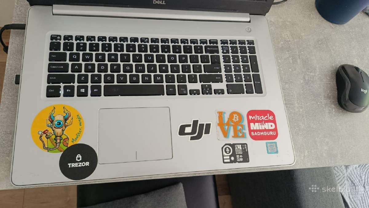 Dell Inspiron 5770 i7 8550u 8gb