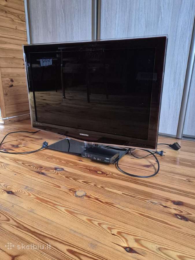 Televizorius Samsung, 37" (94 cm.) įstrižainės