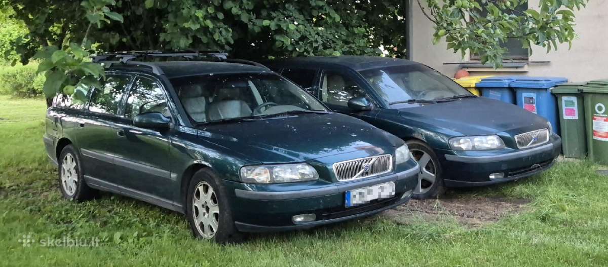 Du žali Volvo V70 2001 (103kw) ir 2002m. (96kw)