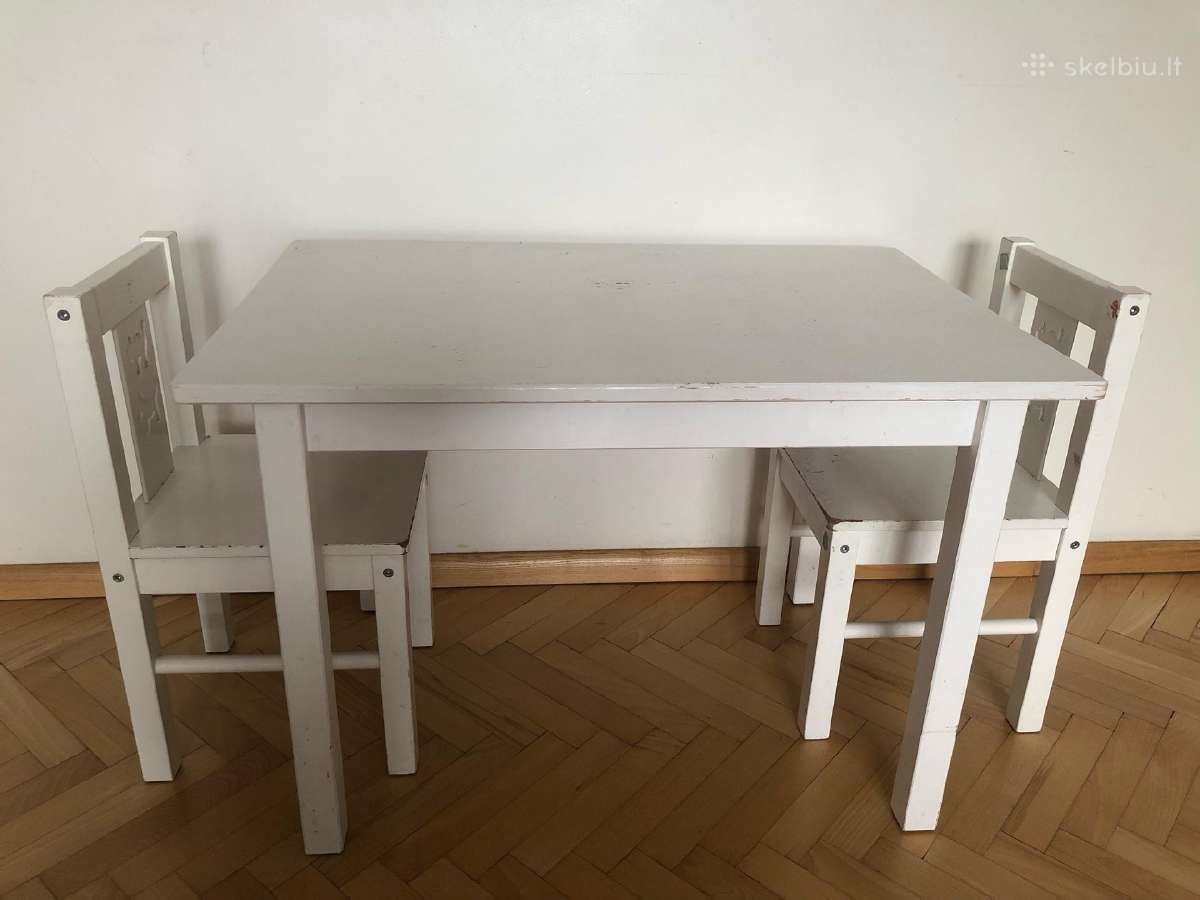 Vaikiškas Ikea Staliukas ir Kėdutės