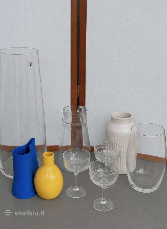 Ikea vazų rinkinys (8 vnt.)