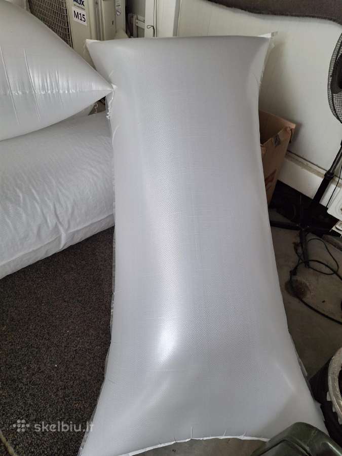 Dunnage Bags. 900x1800