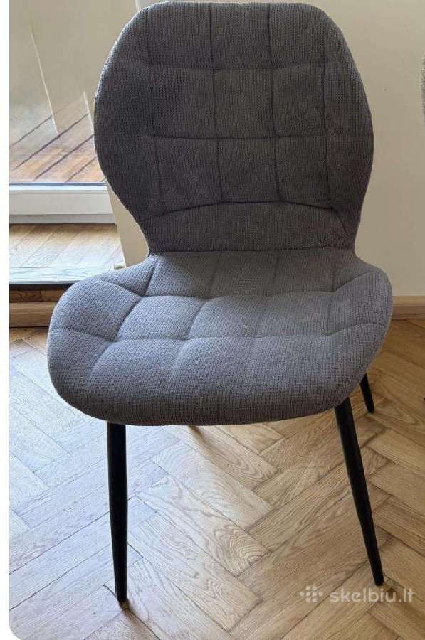 Parduodu valgomojo kėdę