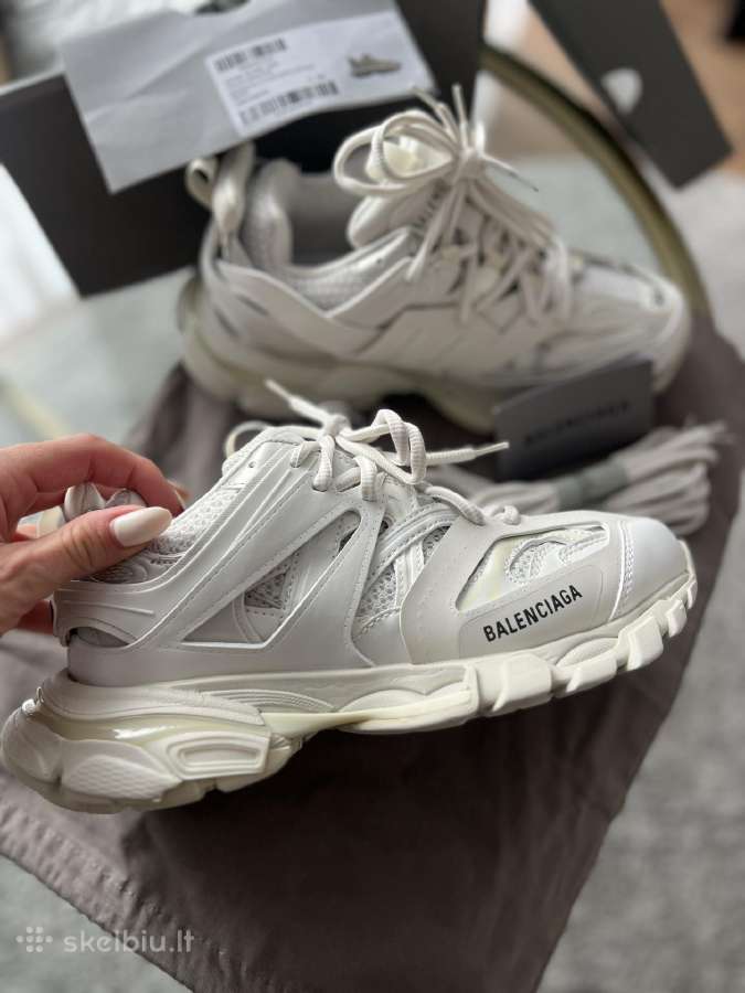 Nauji Balenciaga kedai sneakers