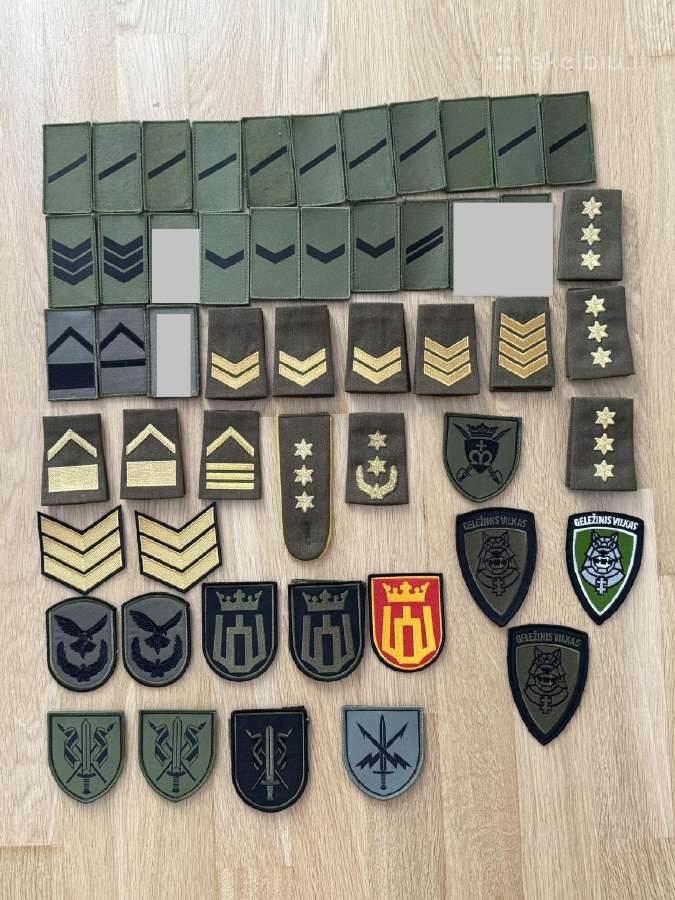 Lietuvos kariuomenės laipsniai, movos, antsiuvai