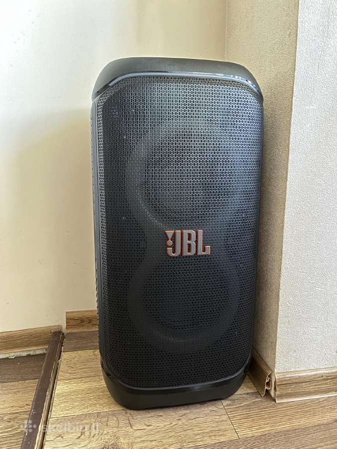 Parduodu jbl 320