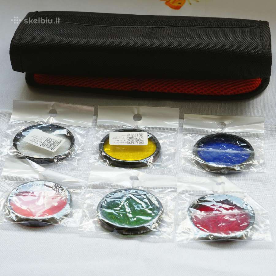 Dėklas su spalvotais 49mm filtrais
