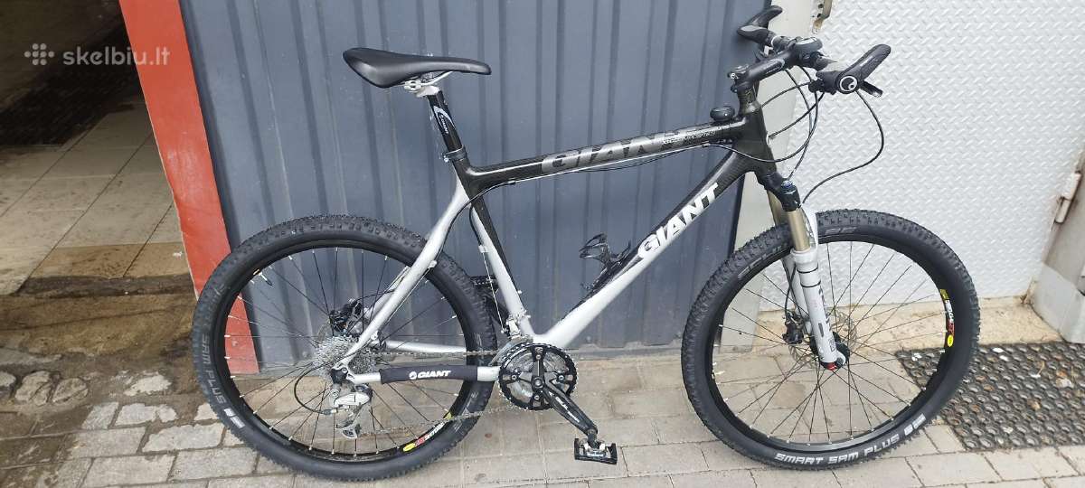 Giant XTC Composite 3 karboninis dviratis