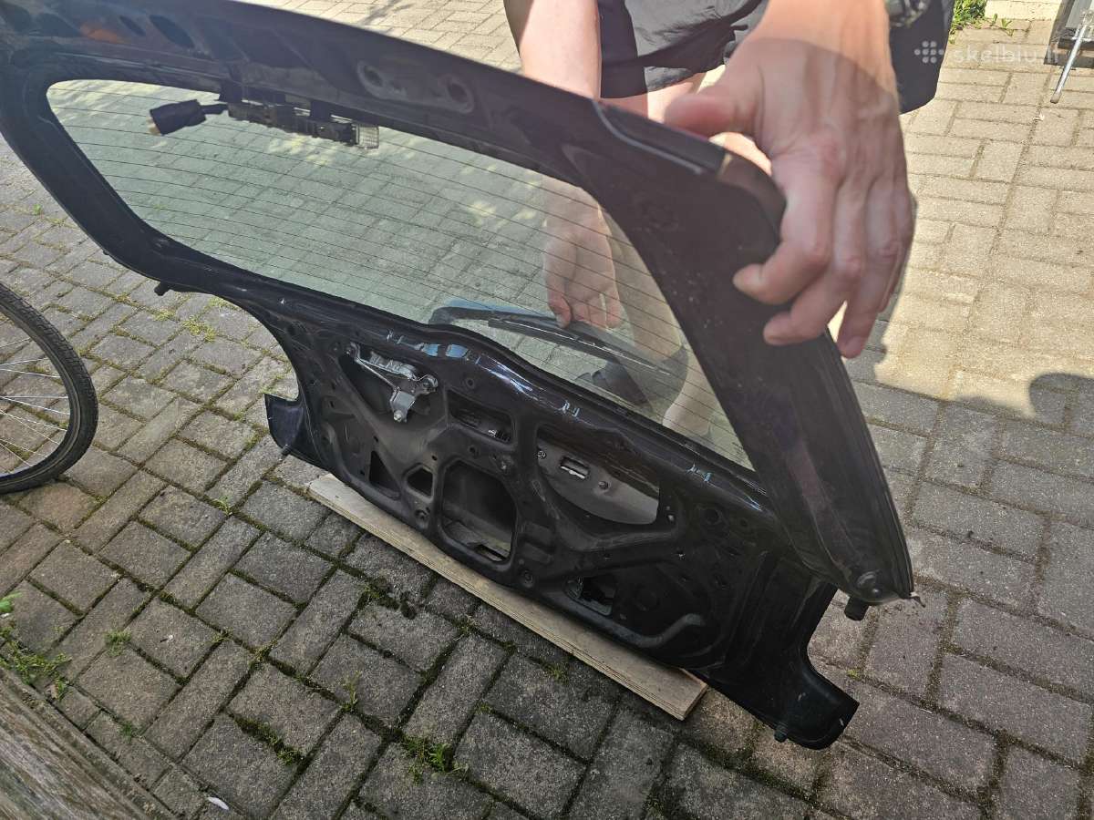 Toyota bagažinės dangtis - nuotraukos Nr. 4