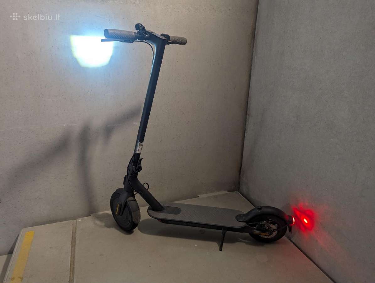 Mi 1s elektrinis paspirtukas