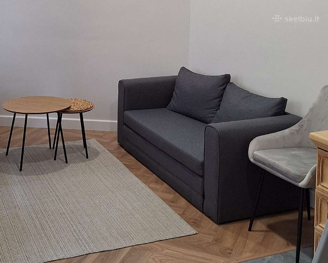 Sofa-lova skillebek