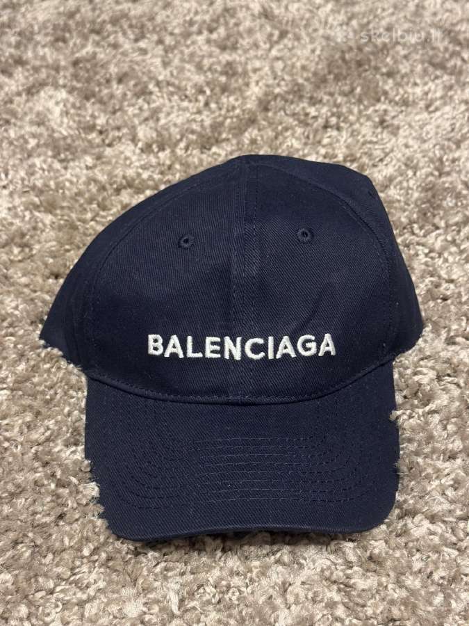 Balenciaga kepure