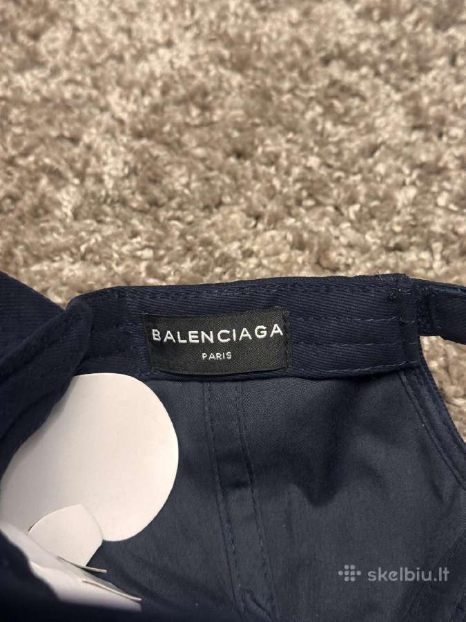Balenciaga kepure - nuotraukos Nr. 2