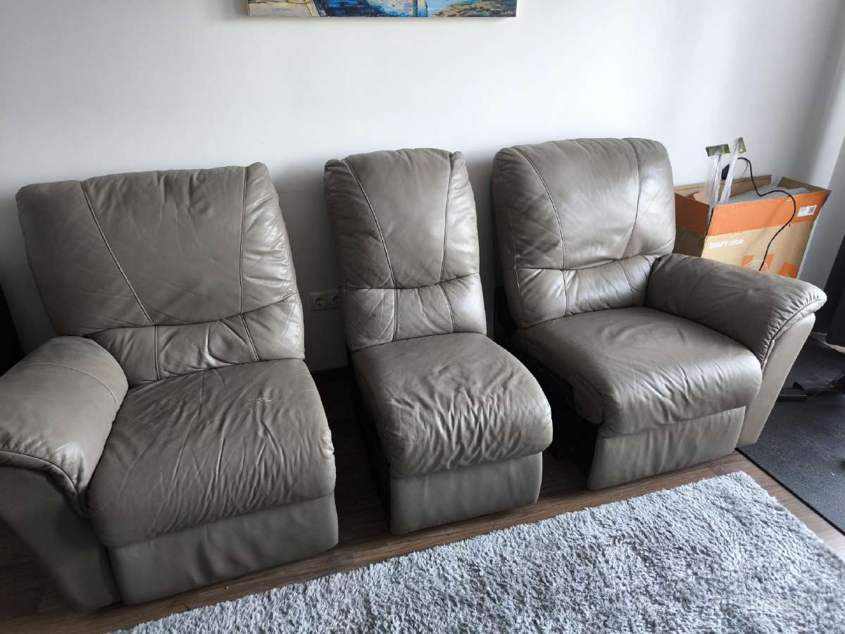 Odinė 3-vietė sofa ir fotelis su redlaineriais - nuotraukos Nr. 12
