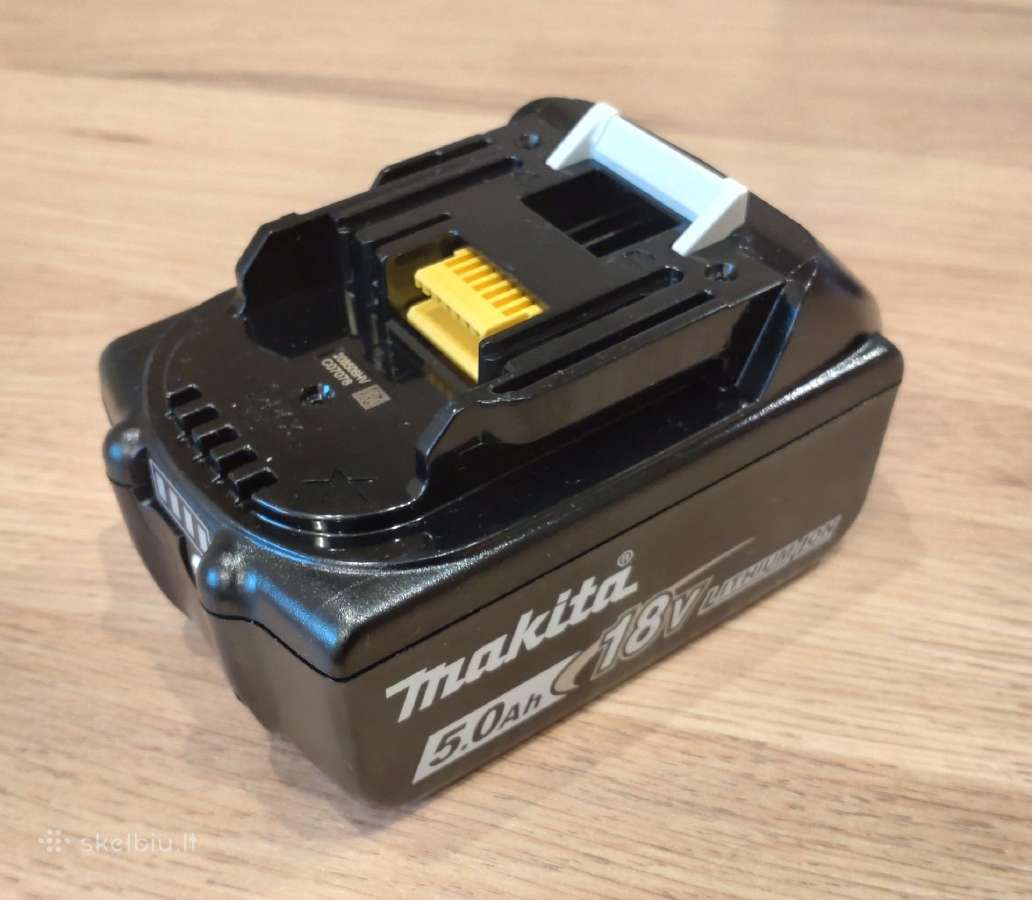 Makita, Milwaukee akumuliatoriai, krovikliai
