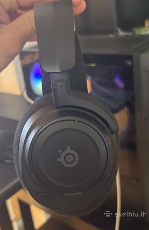 Steelseries Arctis Nova 7