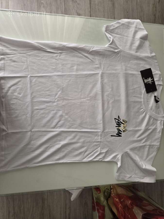 Stussy maike