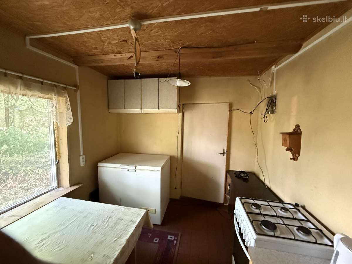Parduodama sodyba su šalia esančio sklypo dalimi - nuotraukos Nr. 14