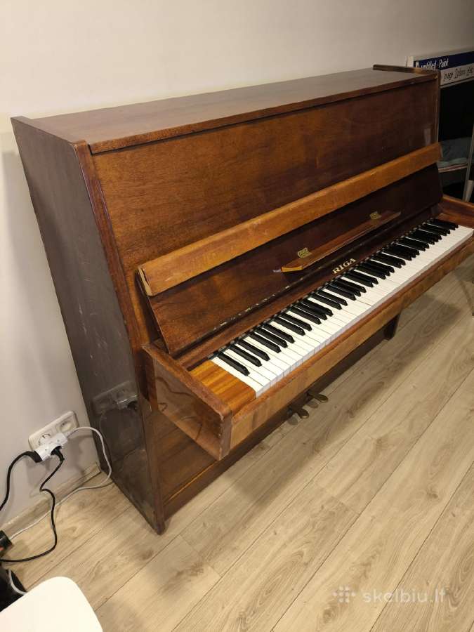 Dovanojamas Pianinas Riga - nuotraukos Nr. 3