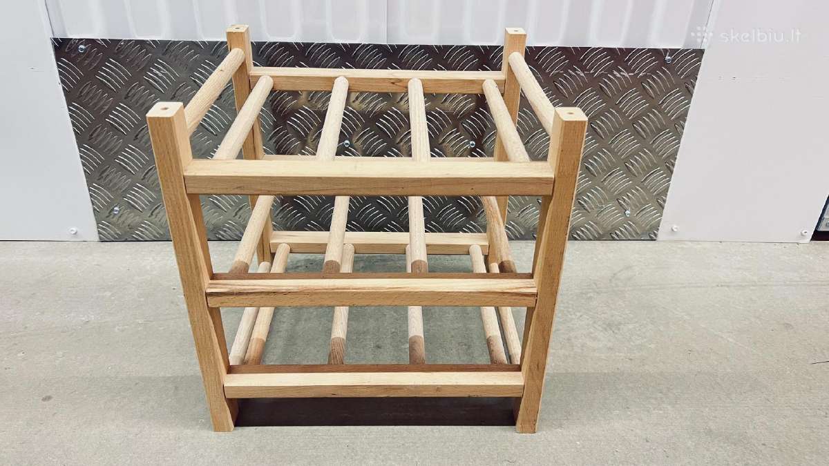 Vyno lentyna Ikea