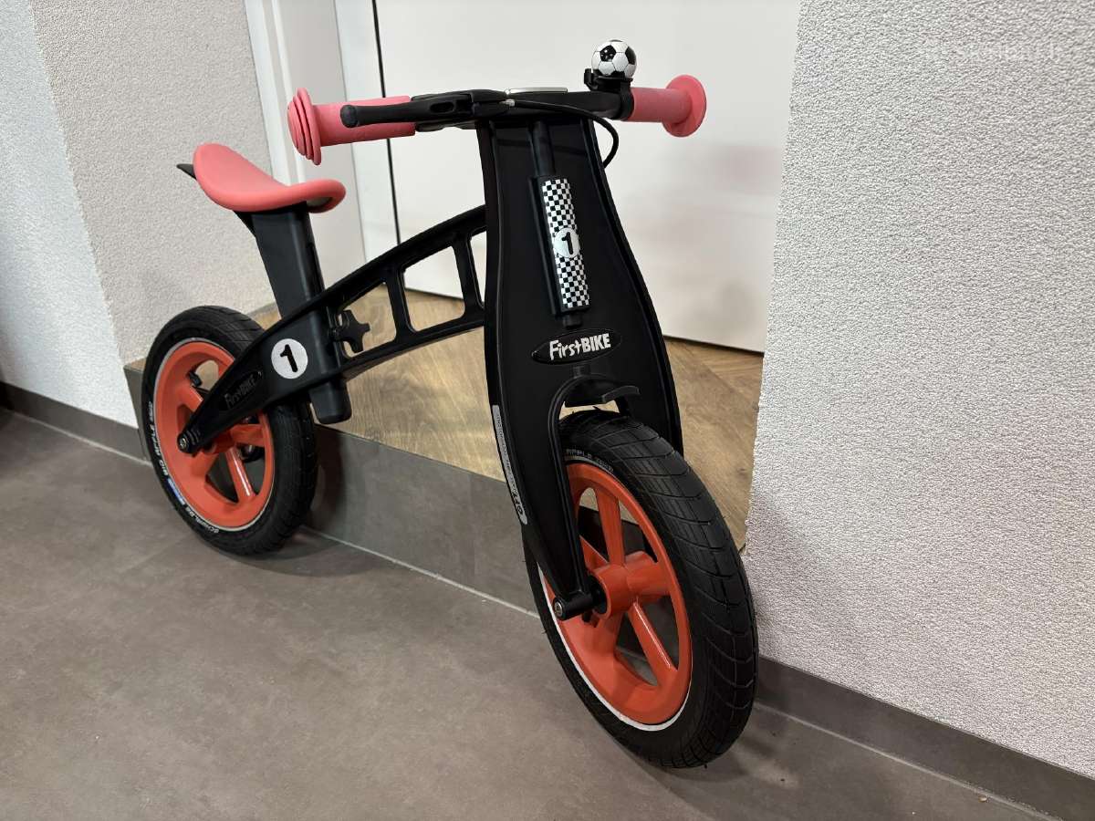Parduodamas Balansinis dviratukas First Bike - nuotraukos Nr. 2