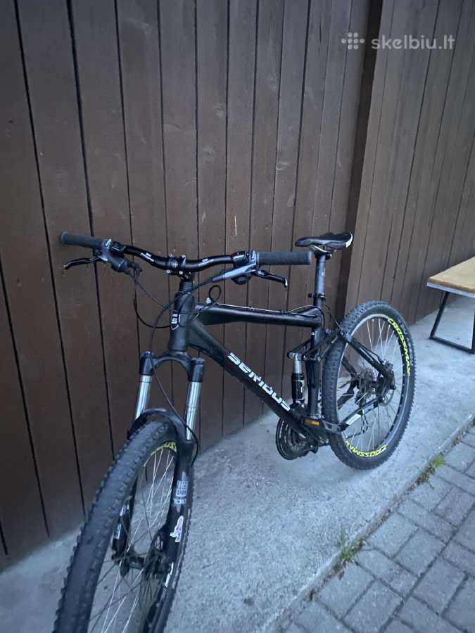 Full suspension dviratis serious