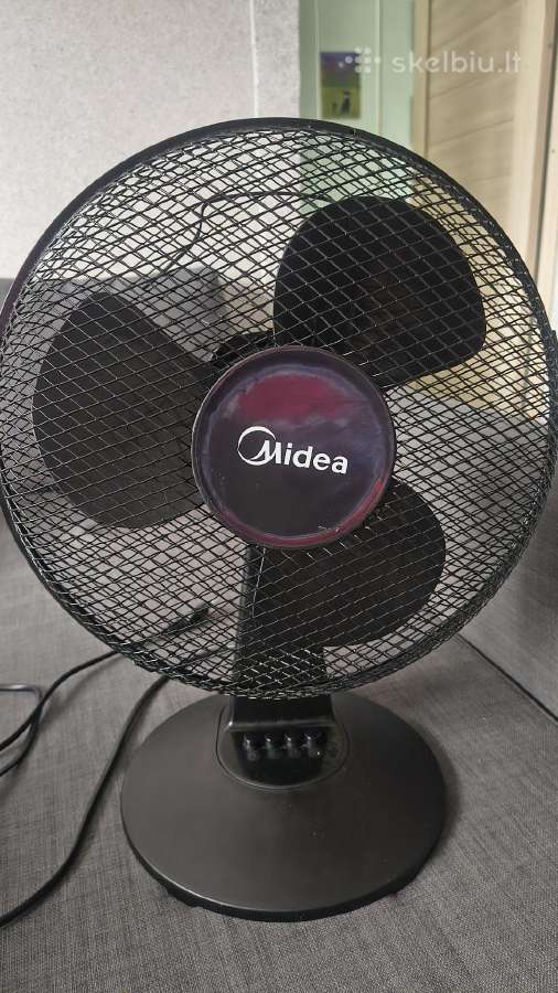 Stalinis ventiliatorius Midea