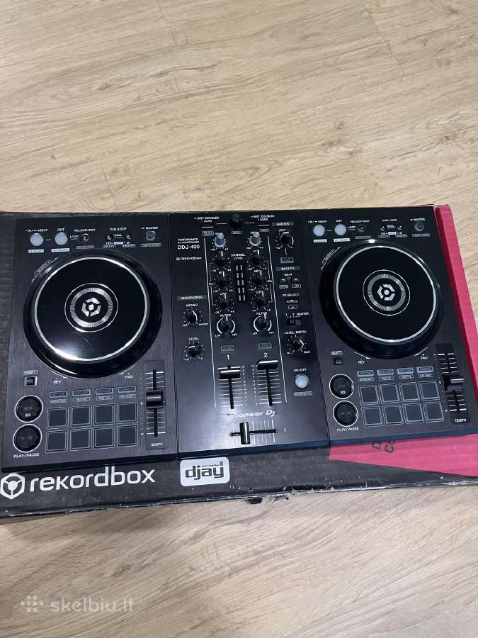 Ddj 400