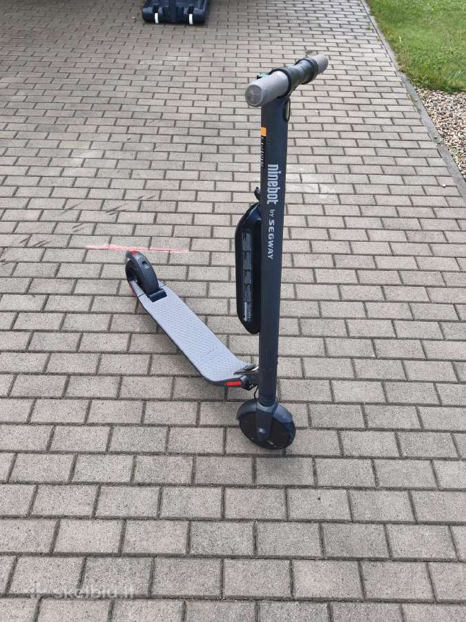 Paspirtukas Ninebot Kick Scooter Es
