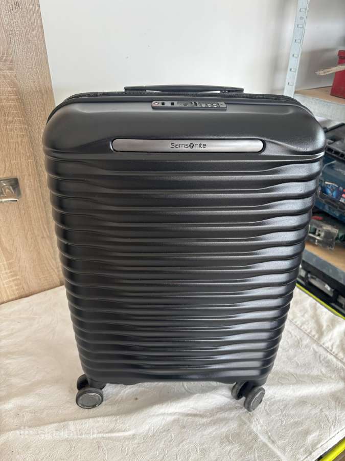 Samsonite lagaminas mažas 36*55*20