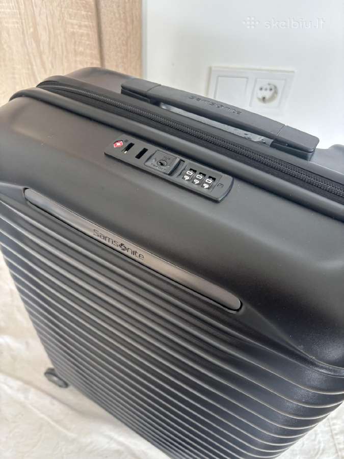 Samsonite lagaminas mažas 36*55*20 - nuotraukos Nr. 2