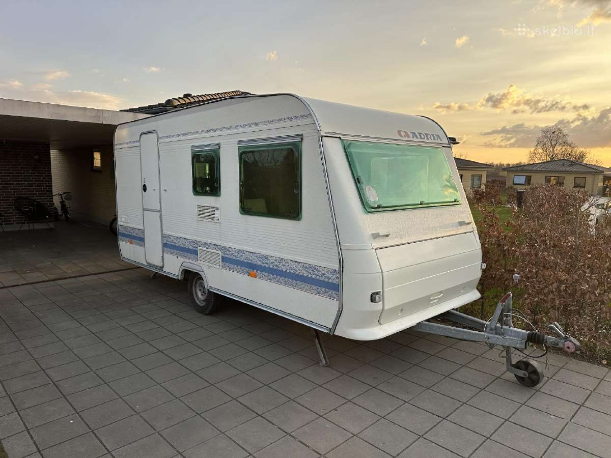 Adria unica 430dk 2000m