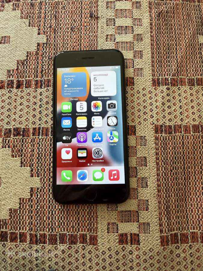 iPhone 7 32 GB black