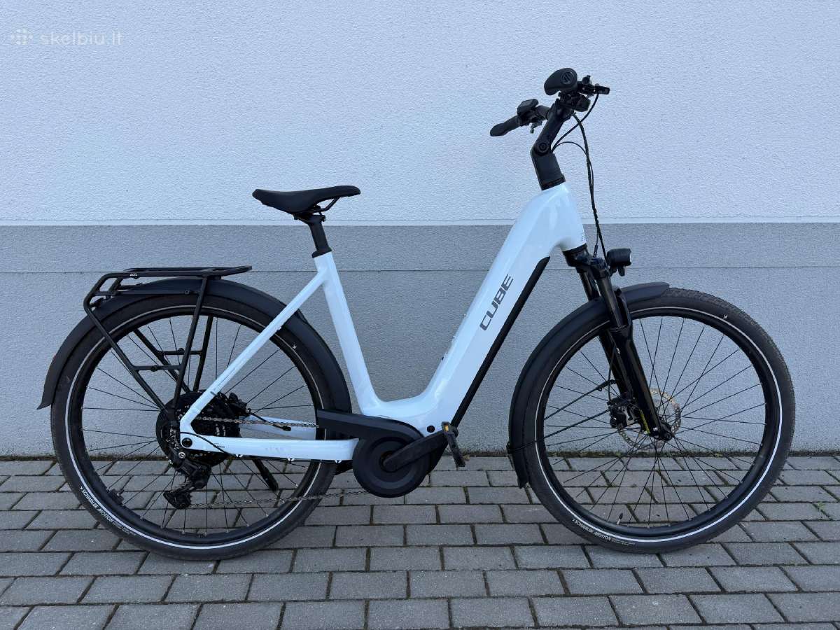 Cube Touring Hybrid One 600 2026 58cm