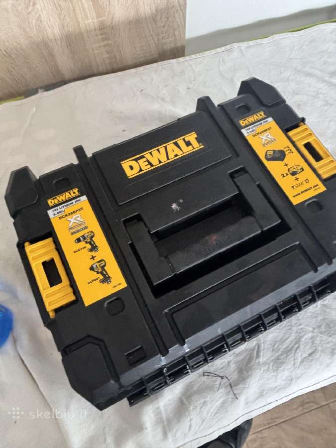 Dewalt įrankių suktukų rinkinys