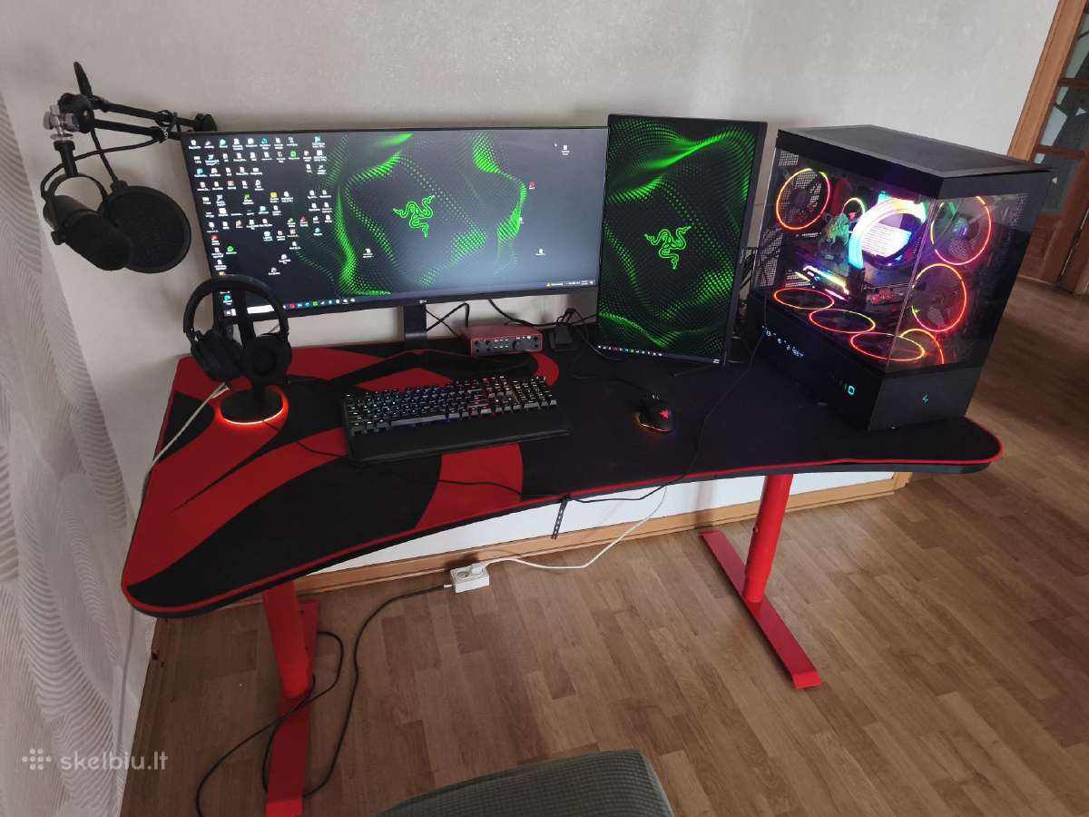 Arozzi Arena raudonas gaming stalas, 160x82 cm