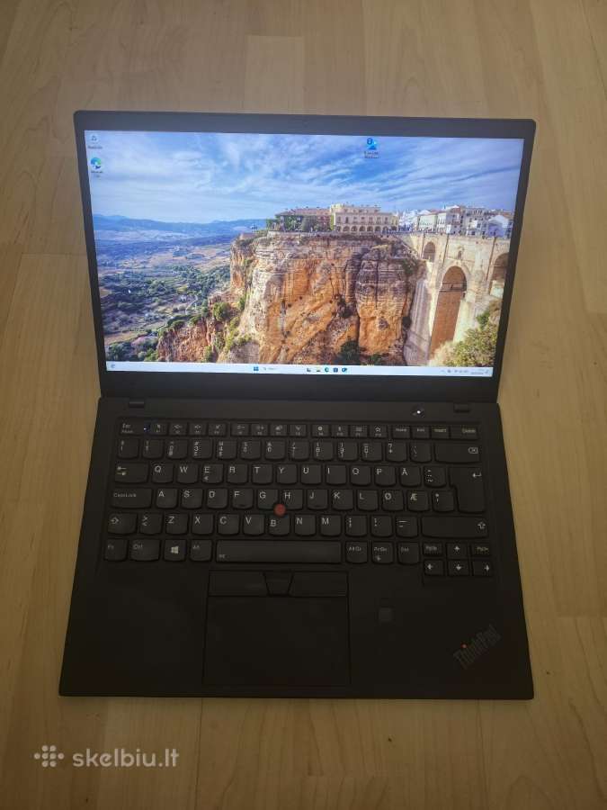Lenovo X1 Carbon 6 gen