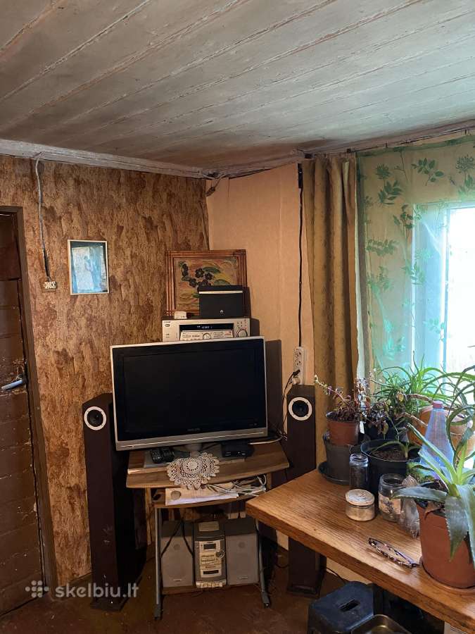 Parduodama sodyba su žeme Mažeikių r. - nuotraukos Nr. 12