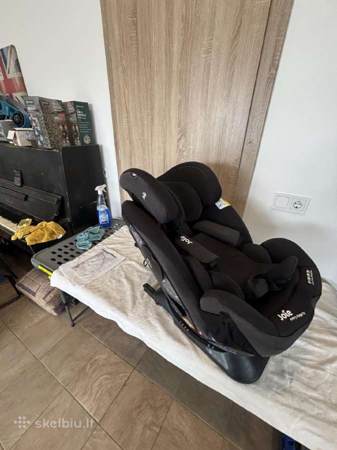 Jole vaikiška kėdutė nuo 0 iki 36 kg vaikui