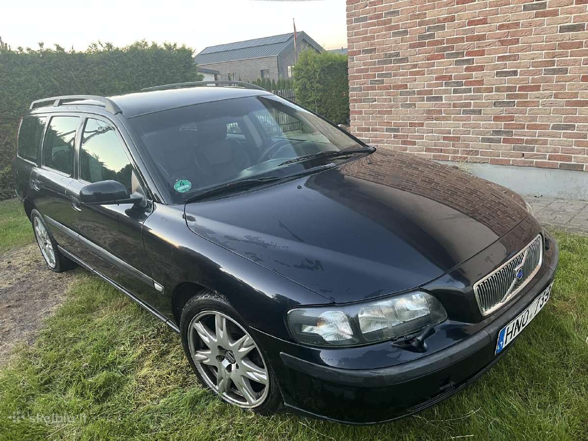 Volvo V70 - nuotraukos Nr. 6