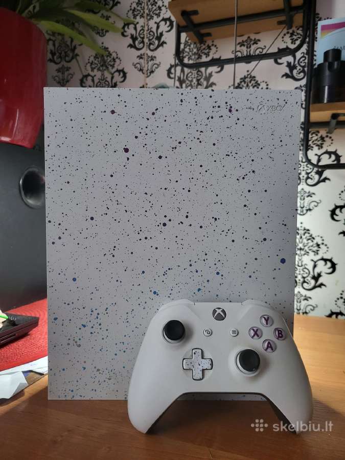 Xbox one x hyperspace edition