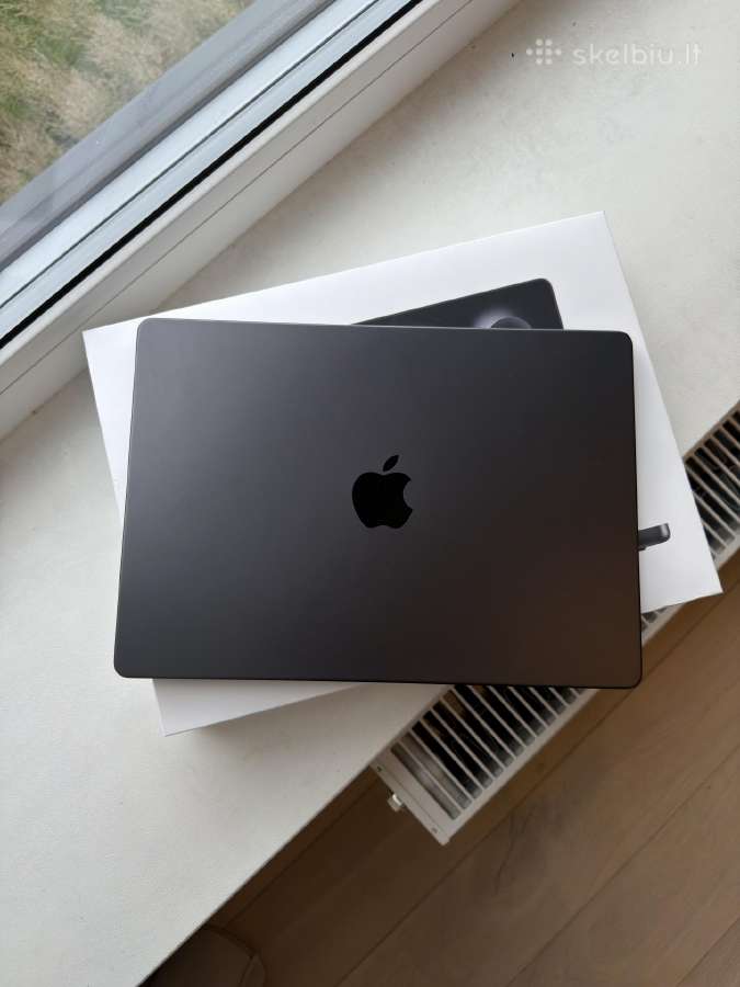 Idealus MacBook Pro M5 14" (16gb RAM, 512gb SSD)
