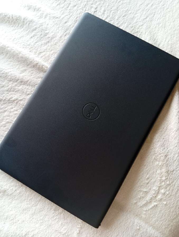 Dell Inspiron 15 3535