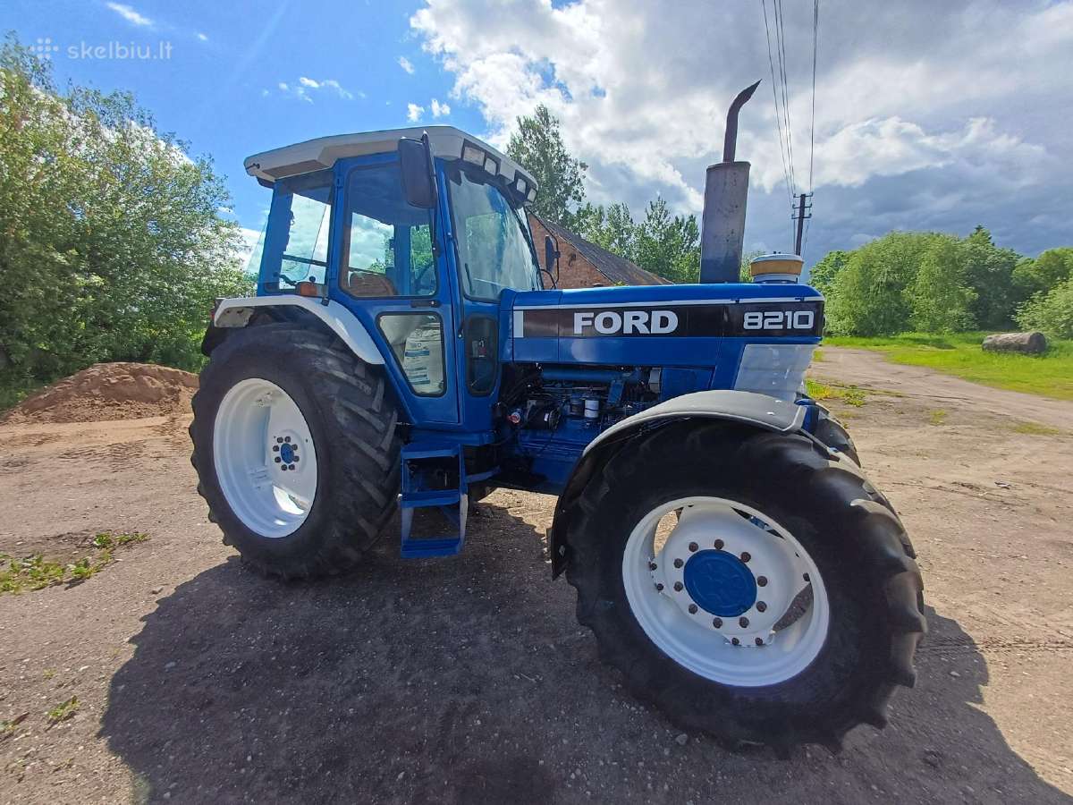 Ford 8210