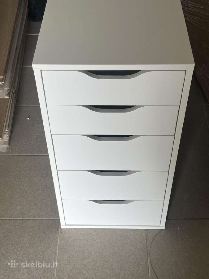 Stalčių blokas iš Ikea