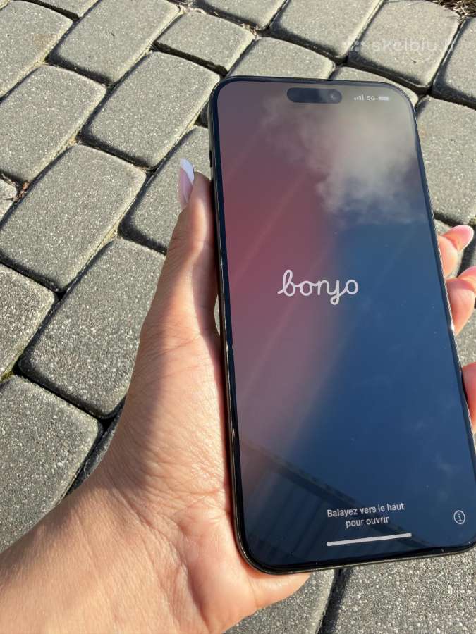 Parduodamas iPhone 15 pro max 512 GB