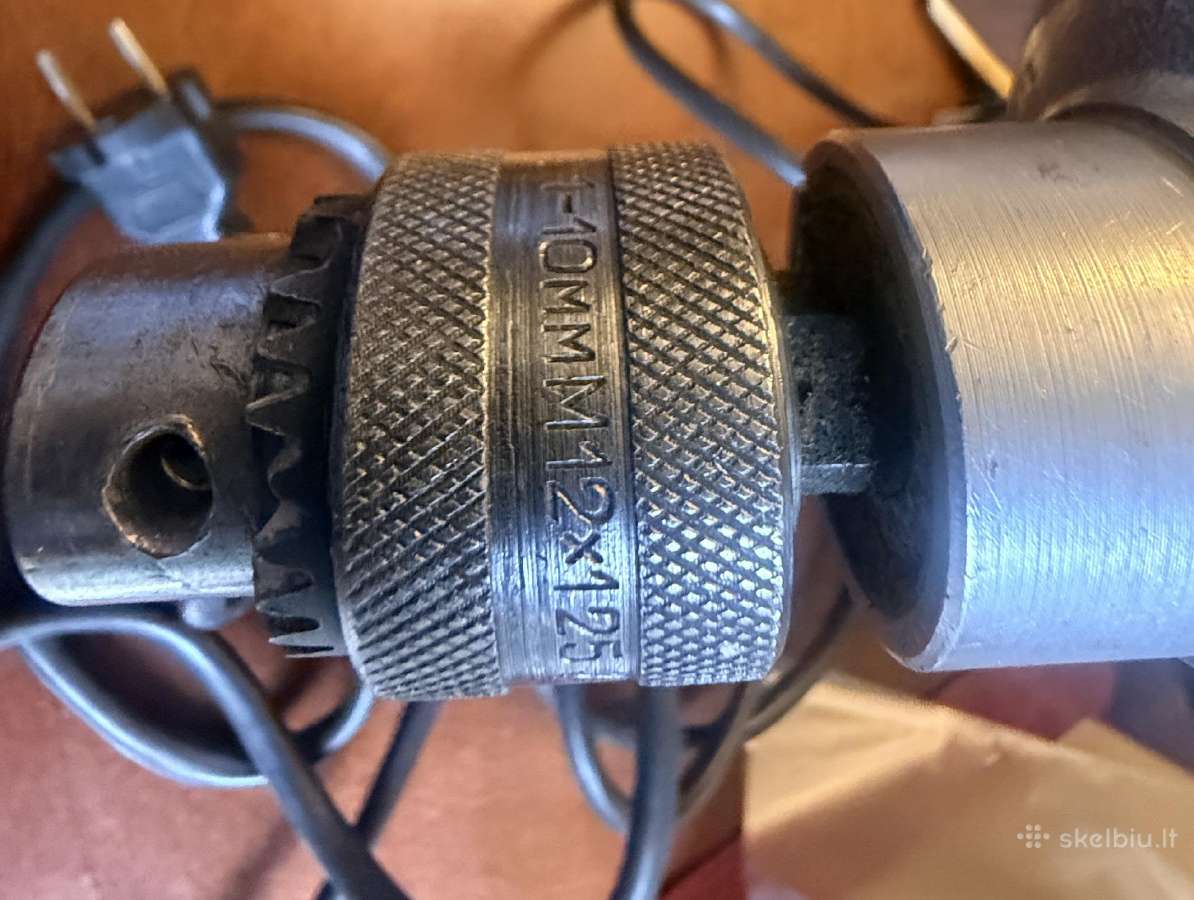 Sovietinės gamybos elektrinis grąžtas - nuotraukos Nr. 2