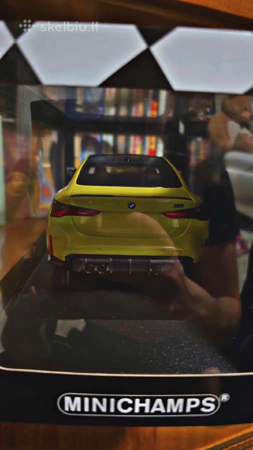 Bmw m4 1/18 mastelis - nuotraukos Nr. 3
