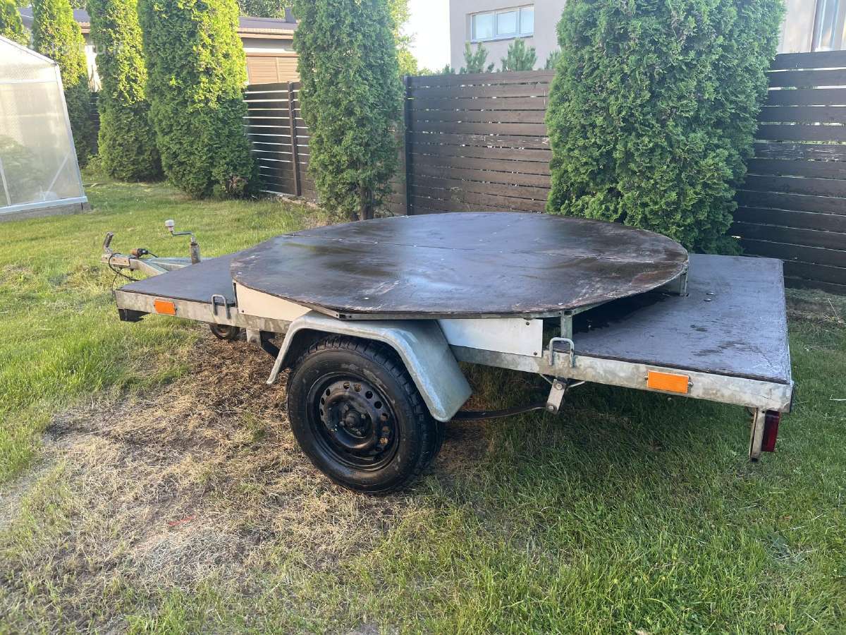 Parduodu priekaba 720 eur
